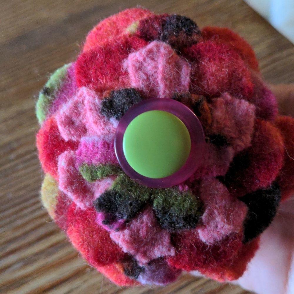 ⭐3 for $20⭐ Upcycled Felted Wool Flower Pin - Picture 5 of 6